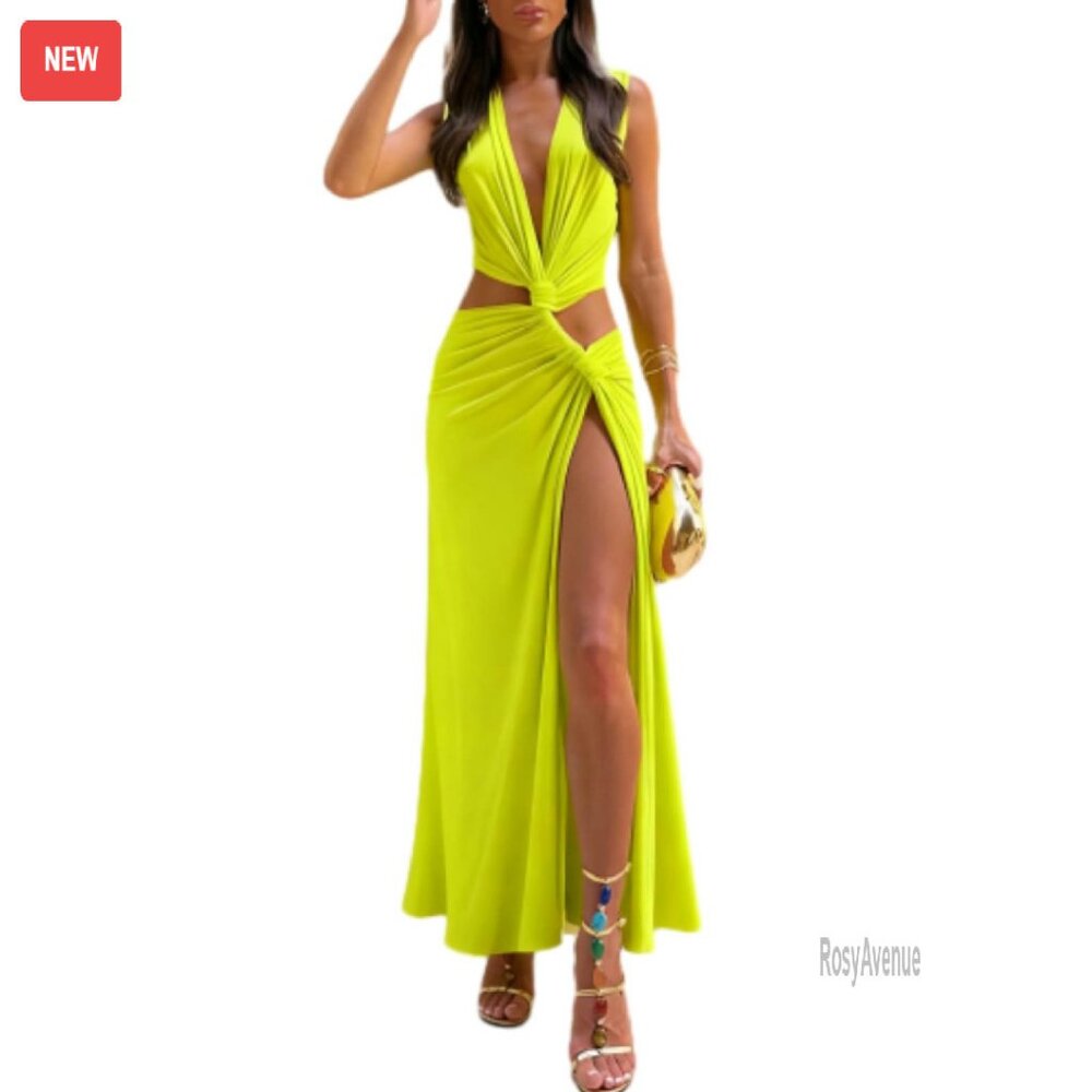 Avenue Women's Vibrant Green Maxi Dress